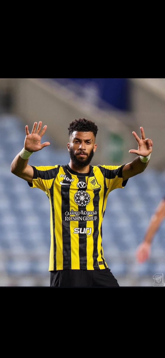 كل الأخبار المتداولة عن الكابتن عبدالرحمن العبود عاريه من الصحه والامور طيبه