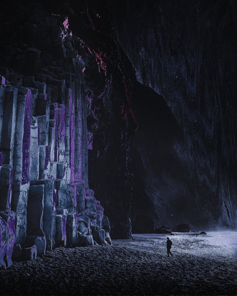 reverse_visuals's tweet image. Hi, i'm reverse and i make art inspired
by loneliness, introspection, inner
conflict and emotional complexity