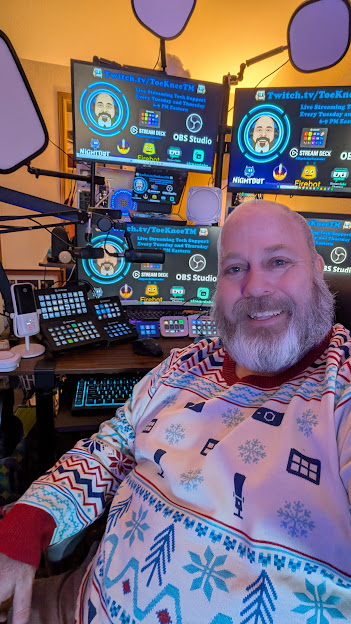 It's Tuesday and time to stream AND show off my awesome @Elgato sweater! Thank you!

I'll be live from 6-9pm Eastern taking questions about Stream Decks, OBS, Chatbots and other Elgato tech. We're also talking about the Embrace the New Year Giveaway. See you soon. Link in bio.