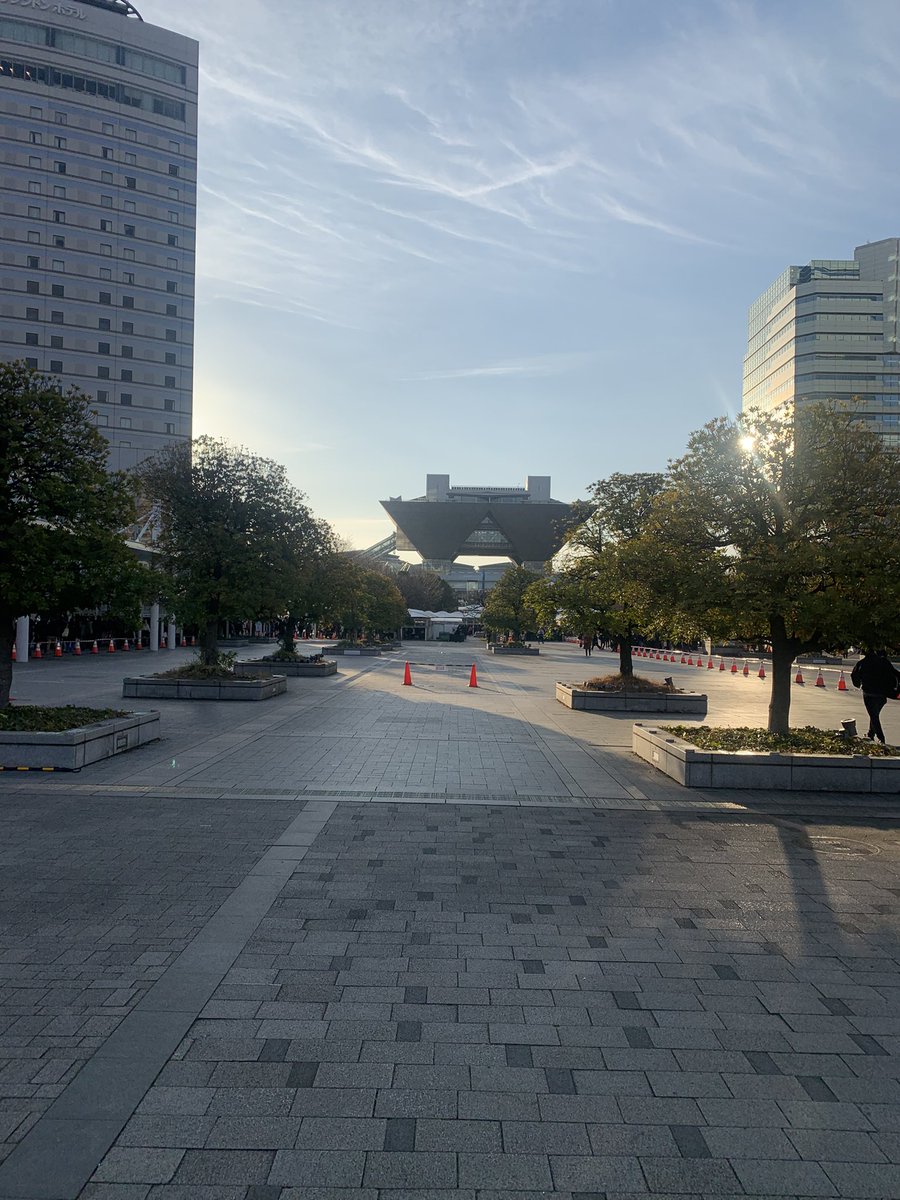おはようございます。
本日もご安全に！