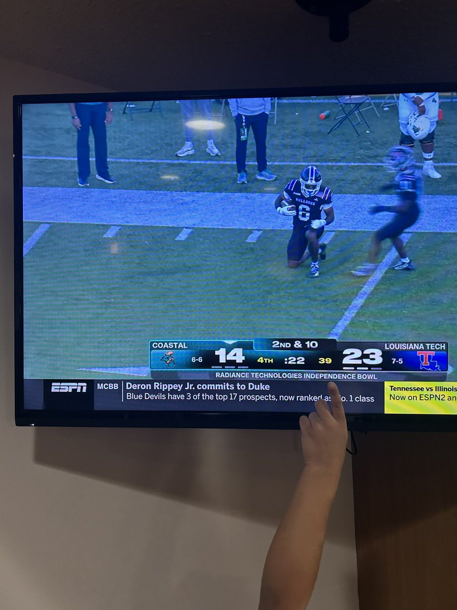 Davin Hawkins tweet media