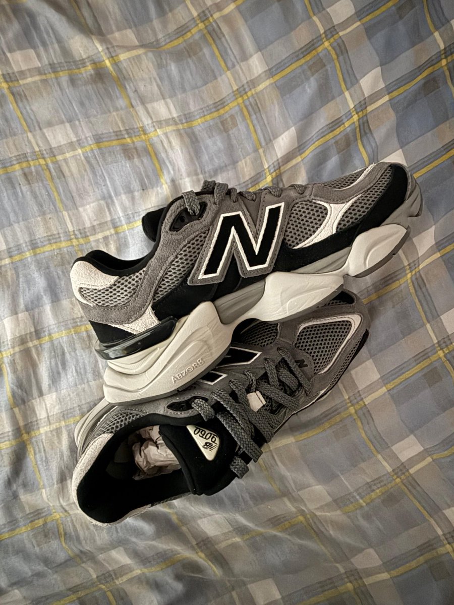 Partofstev's tweet image. All doneee arghh my wishlist thank u lordd😘