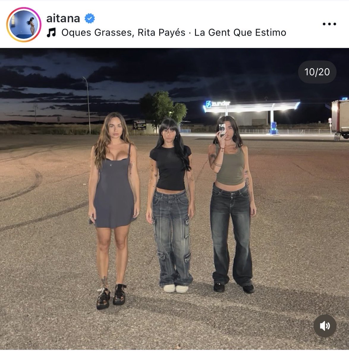 🌟Si <a href="/Aitanax/">AITANA</a> ha elegido uno foto en una Estación de Carga de <a href="/zunder_es/">Zunder</a> para su RECAP 2025, es que algo estaremos haciendo bien, ¿no?

🤳¿Quién más se ha hecho una foto en Zunder en 2025?