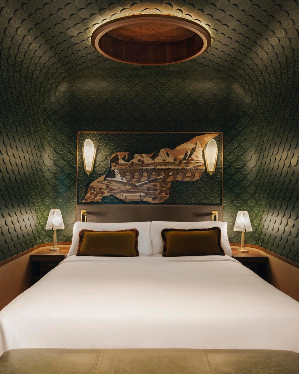 kotecinho's tweet image. Venice Simplon-Orient-Express
Paris to the Amalfi Coast