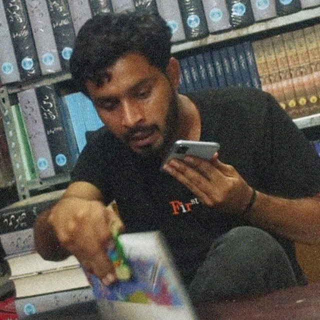 SaveChangaiz's tweet photo. Day 162
We wake with the same question. Where is Changaiz. His absence lives in every unanswered message and every plan that never moves forward. We are still here, still speaking, still refusing to accept this as normal.
#ReleaseChangaizSahirBaloch #EndEnforcedDisappearances https://t.co/mETmGW7if2