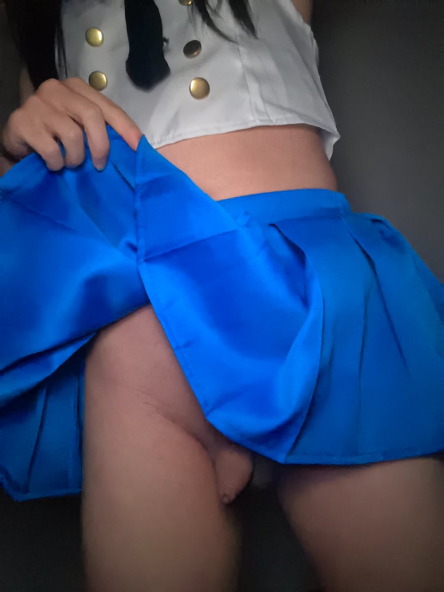 cdAkari529's tweet photo. 在宿舍楼道的岛风君challenge！
#男娘 #伪娘 #露出 #島風くんチャレンジ https://t.co/GRxDNn69sN