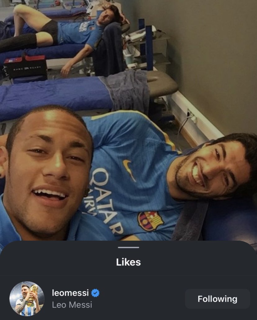ir7vs's tweet photo. Messi seems to miss this trio. https://t.co/5ZxydIxU2u