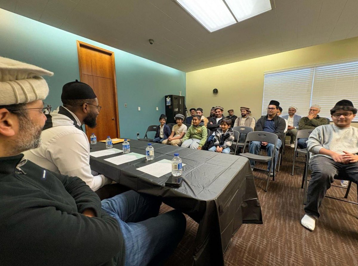 MuslimYouthUSA's tweet photo. The Great Lakes Region was inspired by a visit from National President Abdullah Dibba Sahib, hosted by the Indiana chapter. From table tennis to a powerful discussion on Hayya ‘alal-Falah (Hasten to Success), the focus was unity, mentorship, and uplifting Muslim Youth. https://t.co/3FSy6iByn1