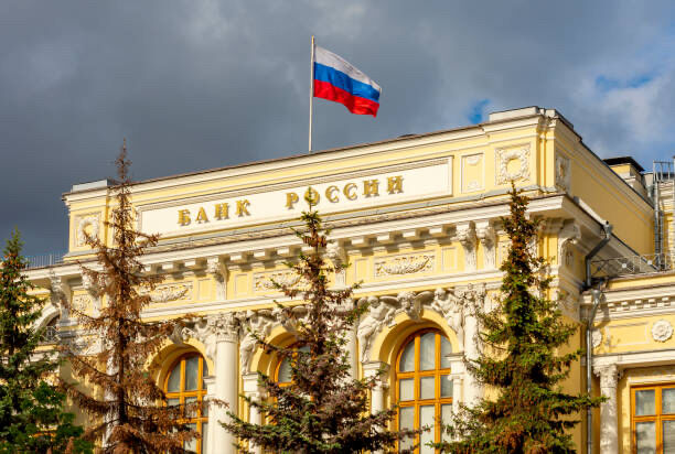🥔CRIPTOVALUTE : La Banca di Russia apre agli investitori l'accesso agli asset tokenizzati del mondo reale con nuove regole di sicurezza.