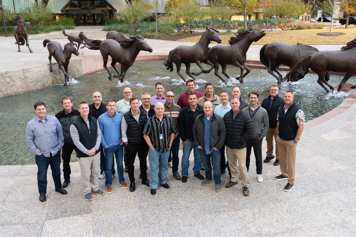 swapapilots's tweet photo. We recently welcomed members of the December 8 new hire class of SWAPA Pilots! We look forward to representing each of you and your families as you soar to new heights at Southwest Airlines. #SWAPA #aviation #pilots https://t.co/XqR3XEYDsT