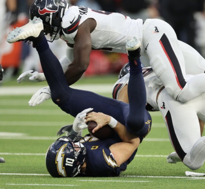 RunItBackHerbo tweet media