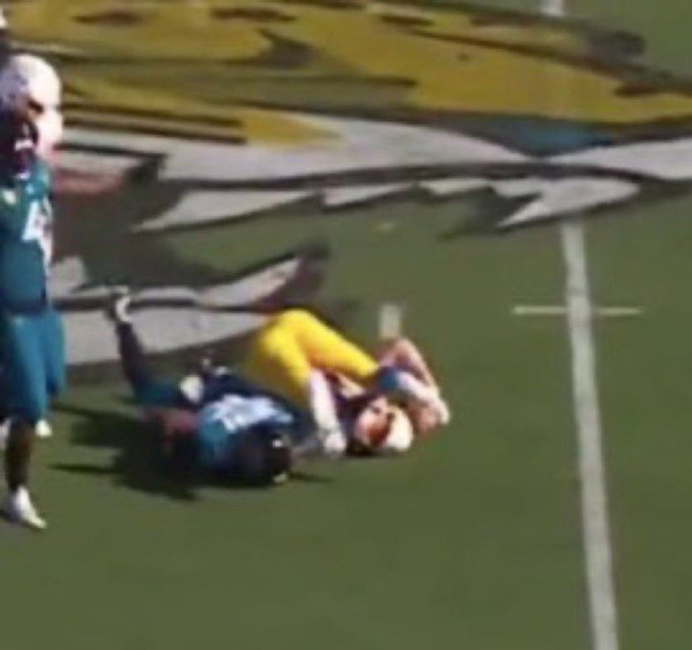 RunItBackHerbo tweet media