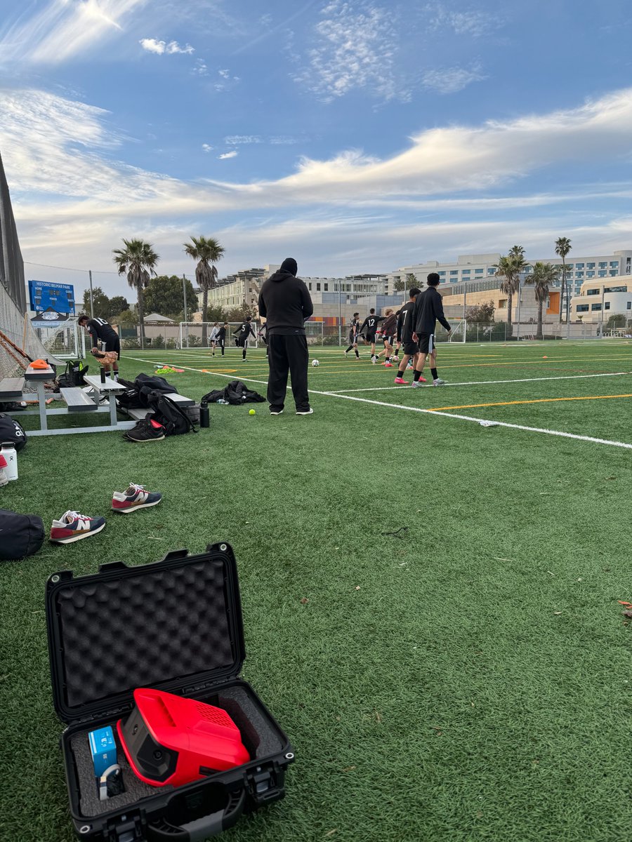 Reeplayer tweet media