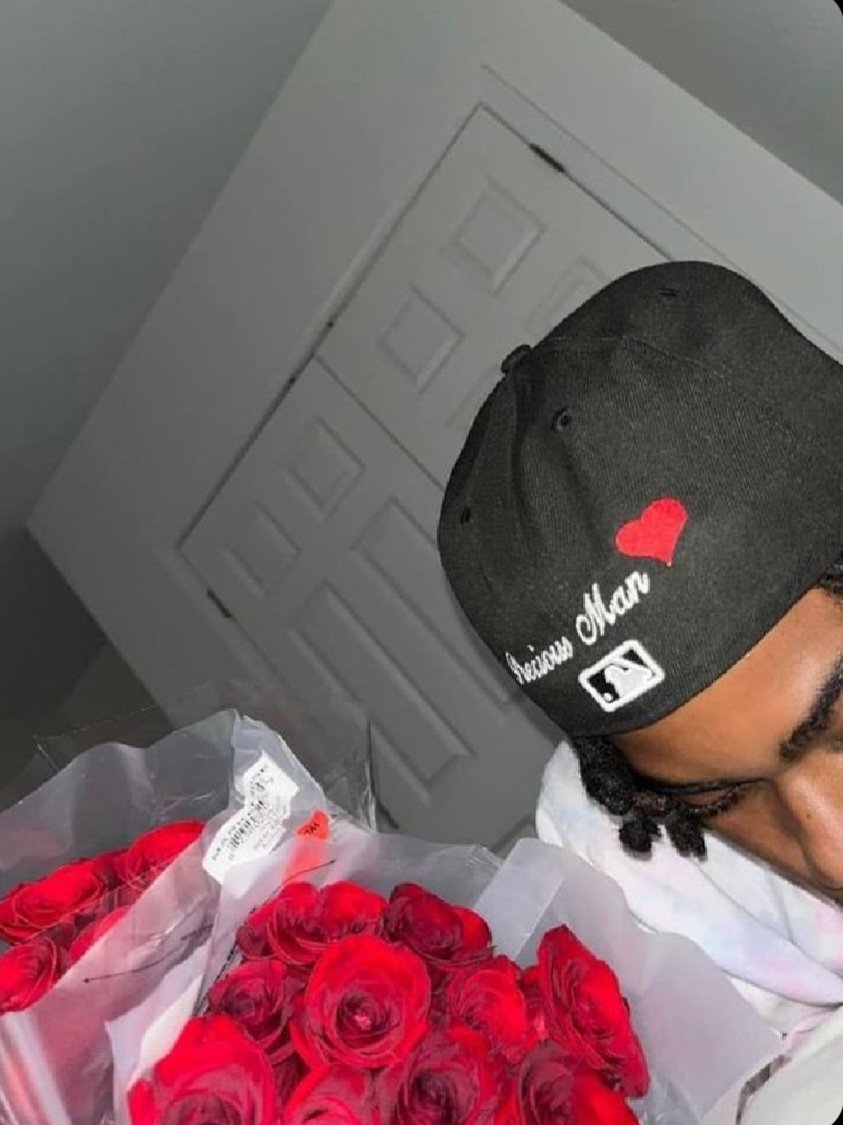 xxidanny's tweet image. it cost nothing to love your girl out loud