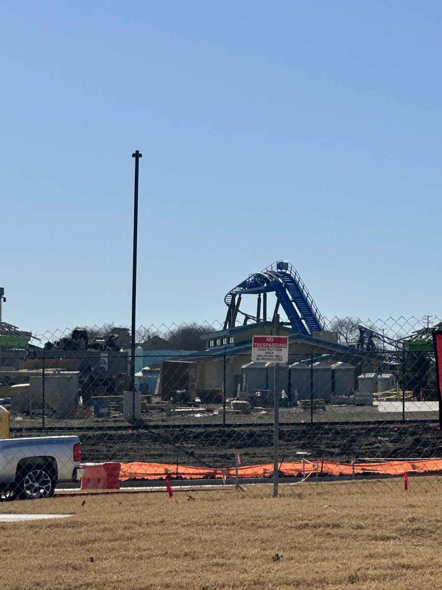 Austin Does tweet media