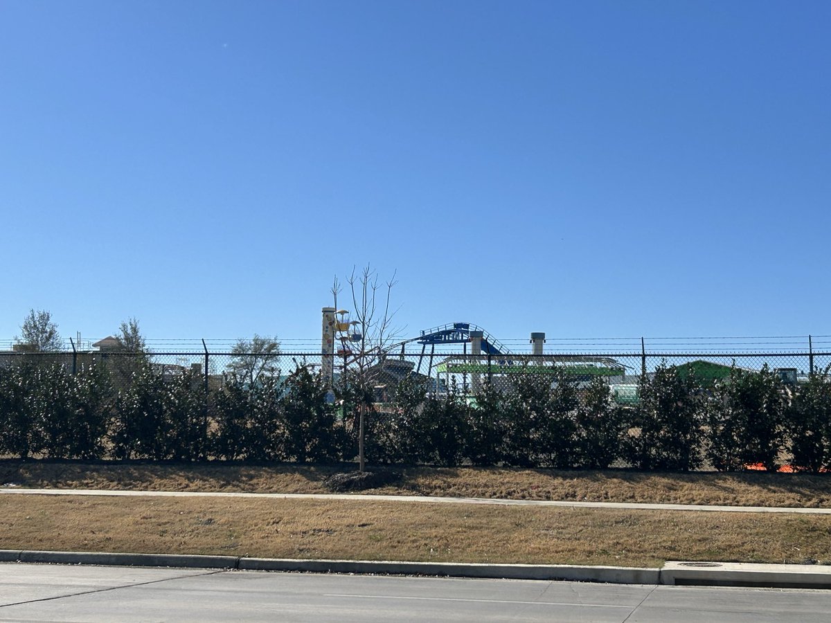 When in Frisco…hello Universal Kids Resort 😎