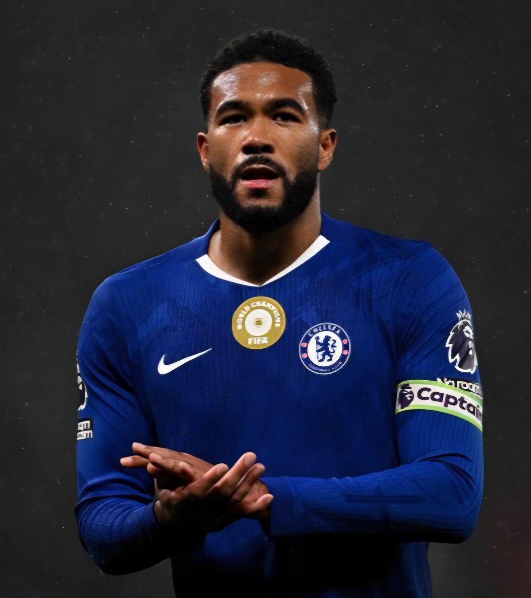 CFCWasi's tweet image. Where's my captain Reece James?