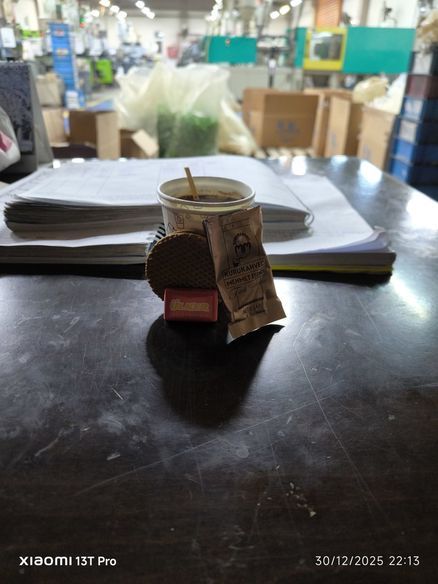 Yılın son kahvesi icerken