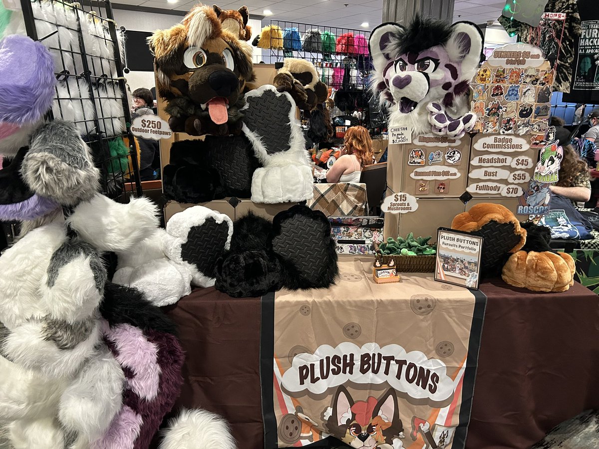 Plush Buttons tweet media