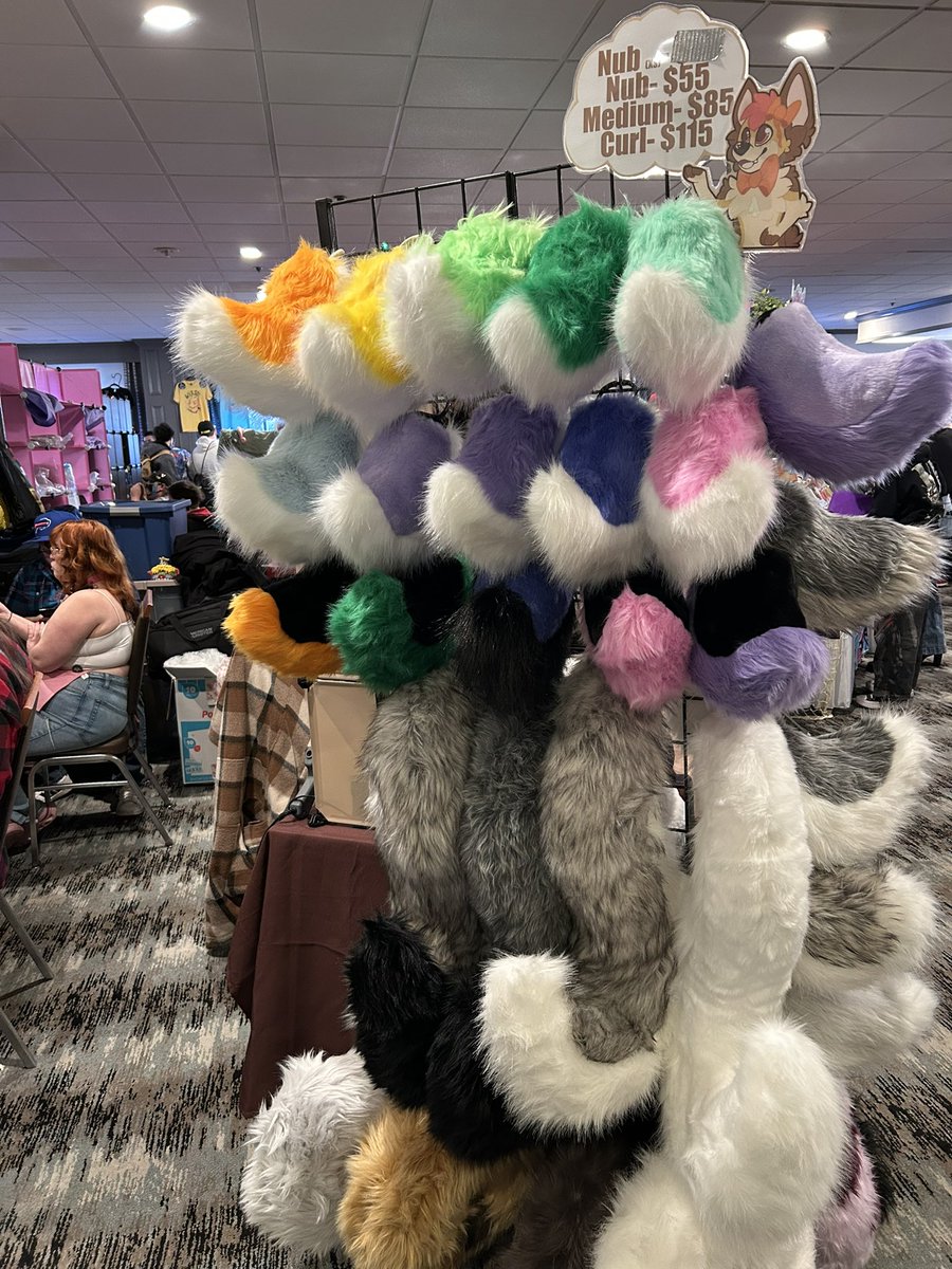 Plush Buttons tweet media