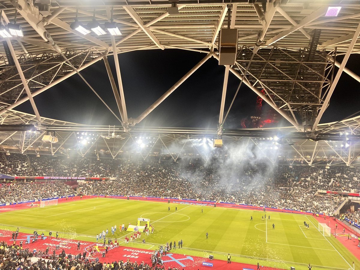 The teams are out ahead of kick-off, and we are underway #WHUvBHA (0-0)