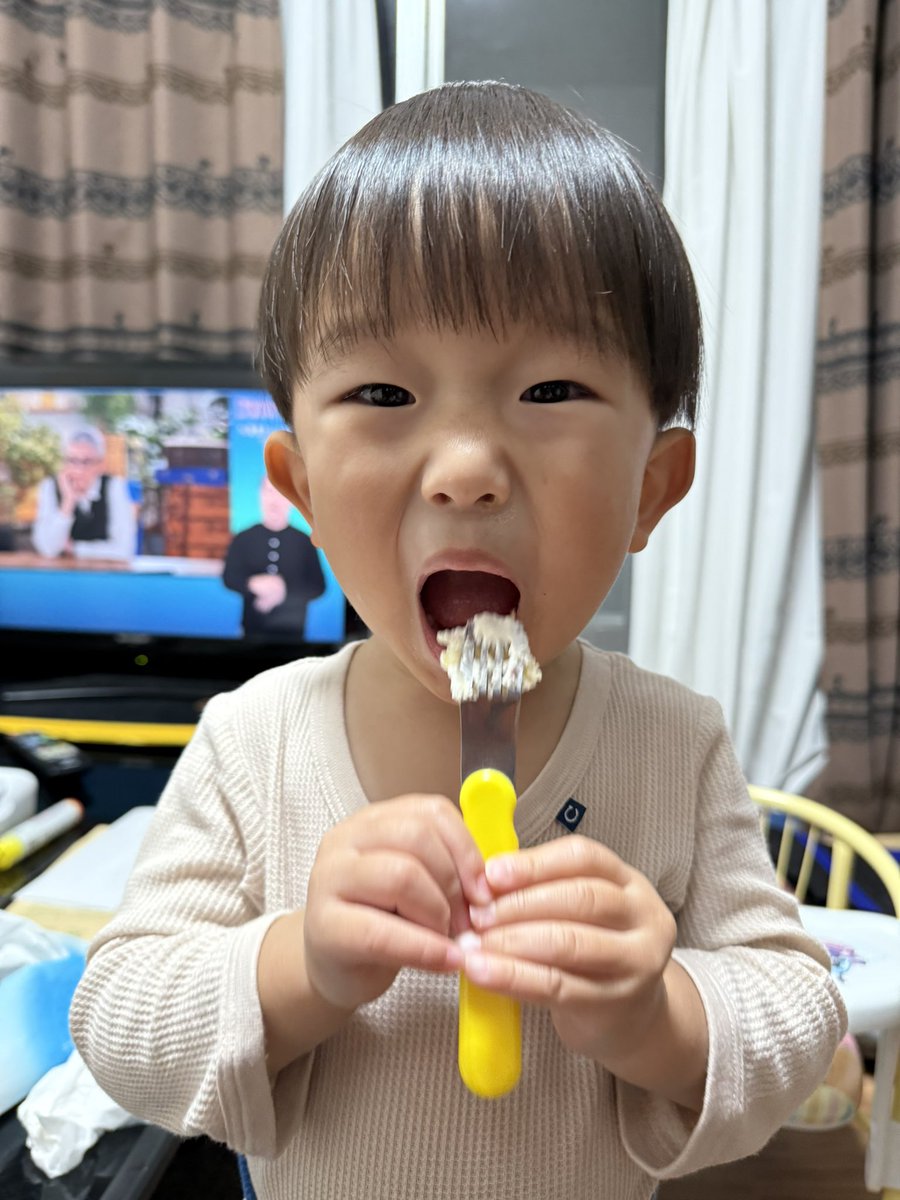 chupuryan's tweet photo. 僕は先月2歳になりました😌 https://t.co/nRu3PaNa65