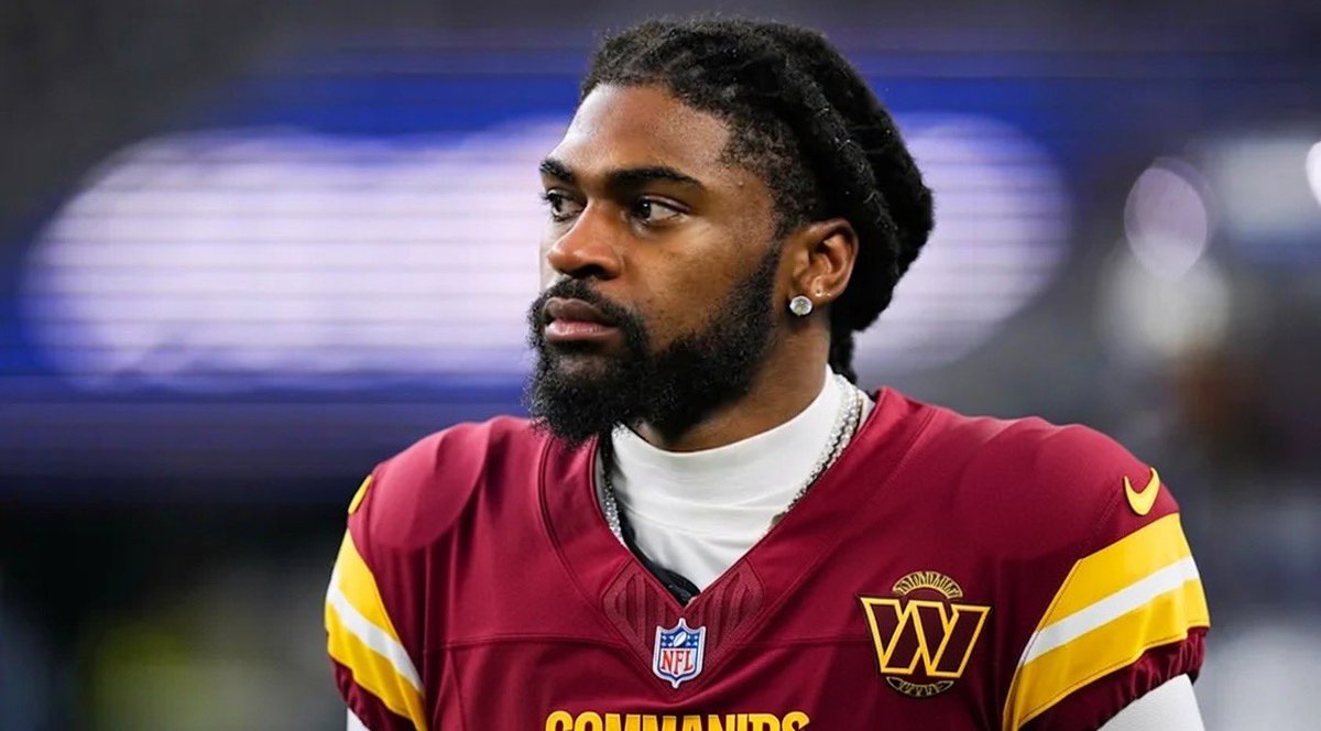 𝒆𝒍𝒊… tweet media