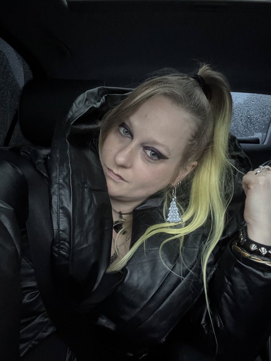 One of my Favorite Fans got me this Coat! I’m blessed! ❤️