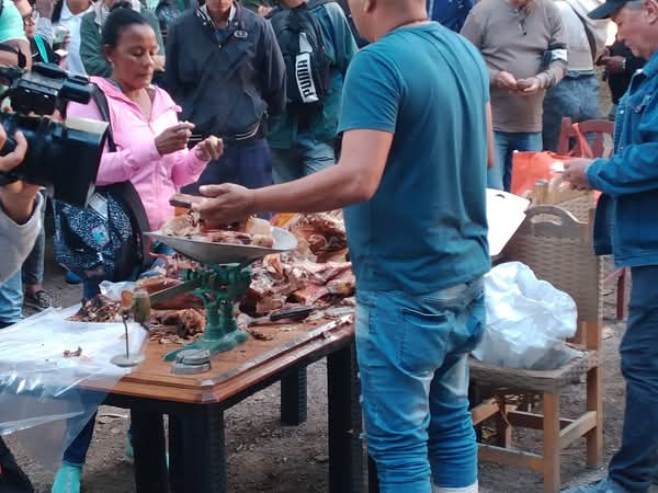 Feria Agropecuaria en saludo al aniversario 67 del Triunfo de la Revolución Cubana en #PorCamagüeyTodo