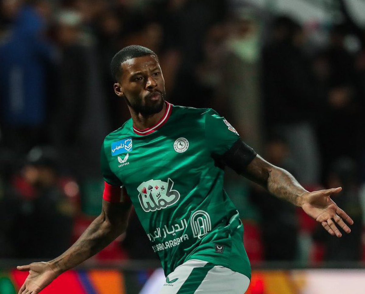 سحب على عائلته عشان يدعسسهم
#النصر_الاتفاق