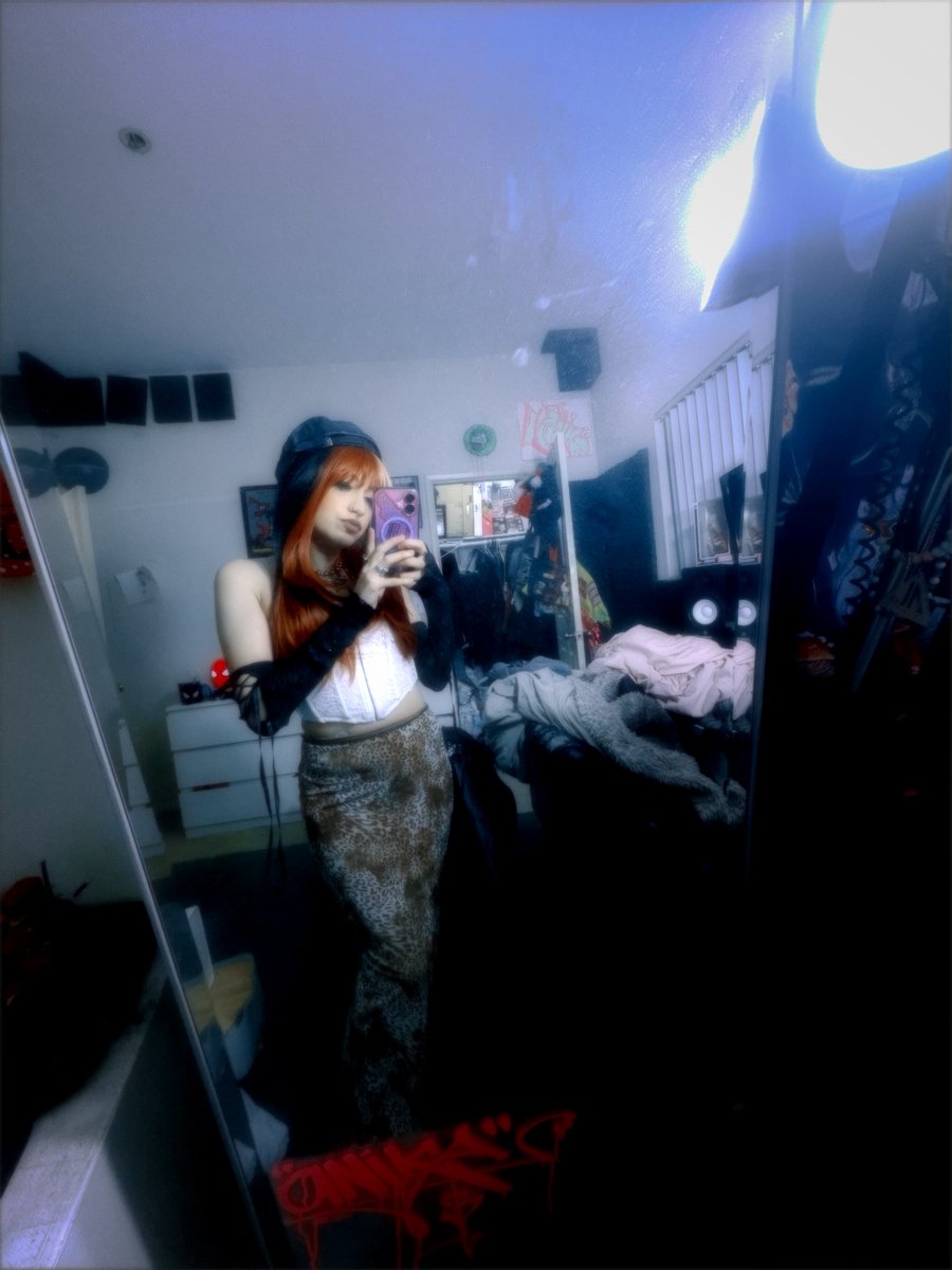 ChromeMami's tweet photo. Unfortunately for all my haters I’m still sexy n bossing up #32 https://t.co/Atb4cuhBbz