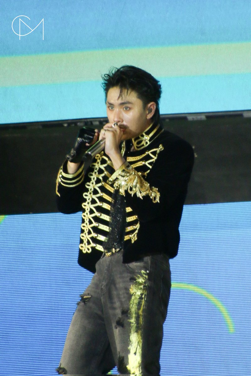 น้องเล็กของพี่ๆ โตเป็นหนุ่มหล่อแล้ว “ไดร์ม่อน - LAZ1” ในงาน “Amazing Thailand Countdown 2026”

LAZ1 COUNTDOWN ICONSIAM

#LAZ1xICONSIAM 
#LAZ1 #diamondnrk_  
#CountdownatICONSIAM  
#AmazingThailandCountdown2026