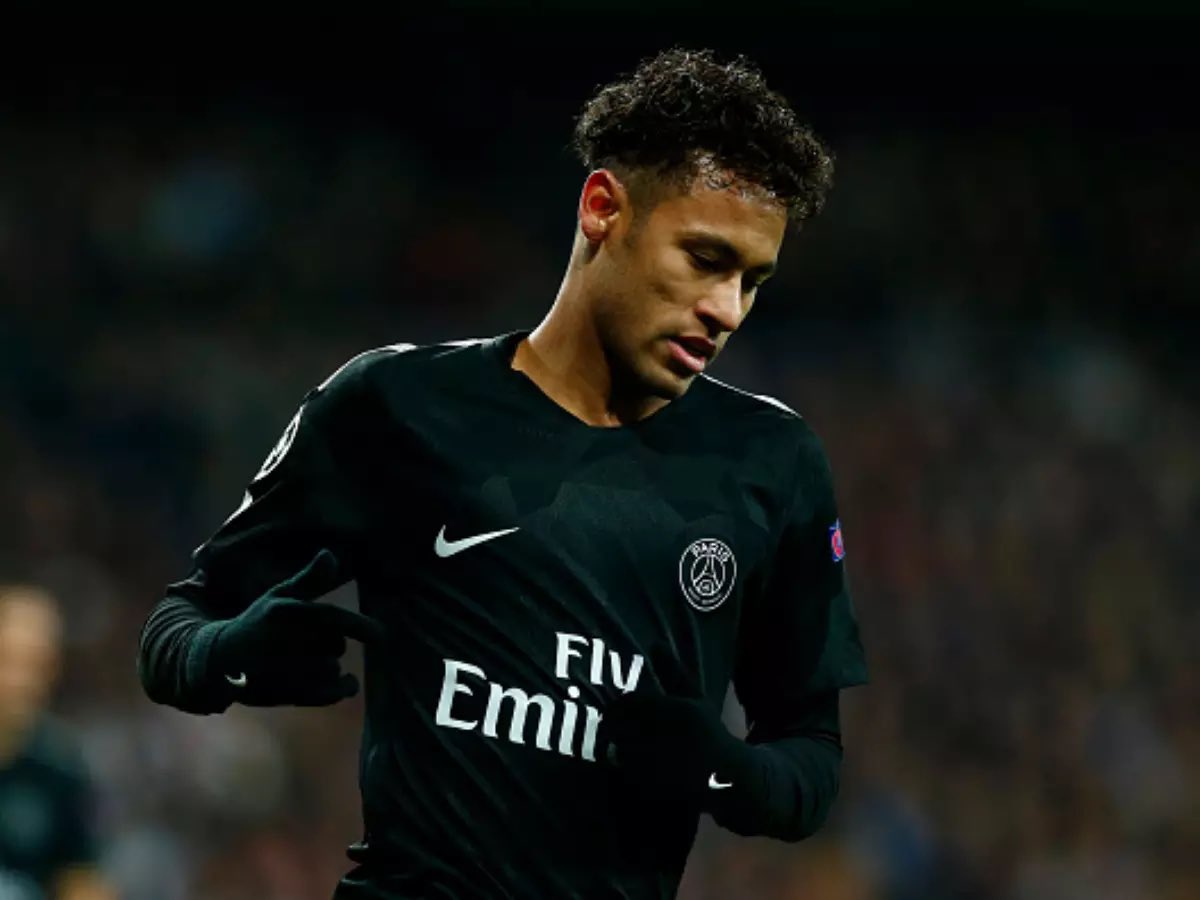 Zaki_92_'s tweet image. 👀 🇧🇷