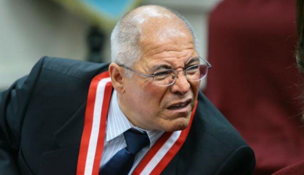 CÉSAR SAN MARTÍN TRAICIONA SOBERANÍA PERUANA 
Cuando César San Martín afirma que la Constitución peruana no está por encima del “orden internacional”, no está haciendo una precisión técnica. Está diciendo, en la práctica, que el Perú ya no es plenamente soberano y que nuestras