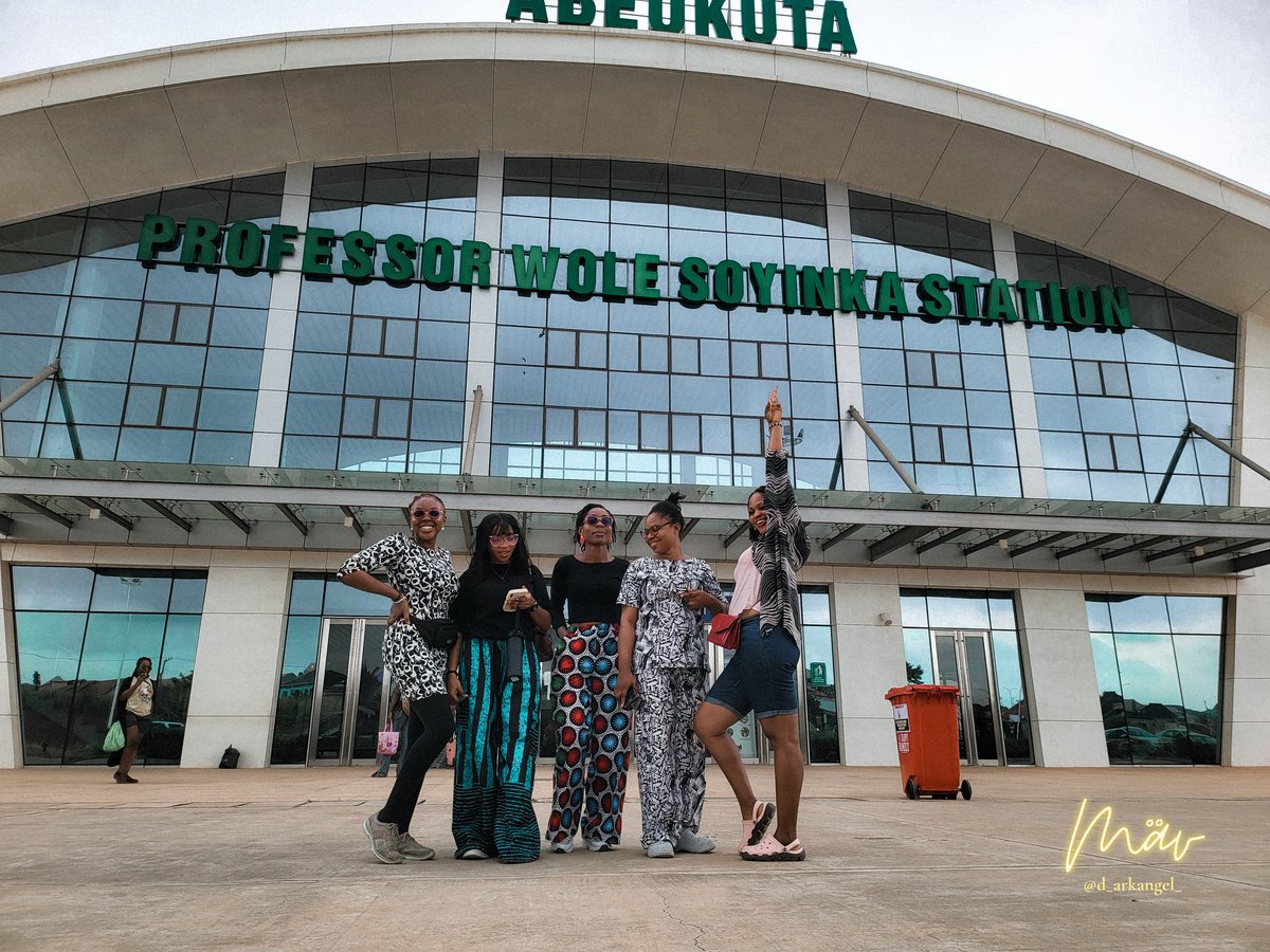 visuallymav's tweet image. Some more JPEGs. Oh, I'm just saving.