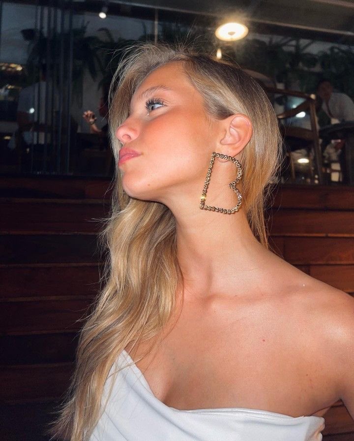 SilkCruelty's tweet image. • Solo: “𝗦𝗶𝗹𝗸 𝗱𝗼𝗲𝘀𝗻'𝘁 𝗦𝗶𝗻𝗸.”