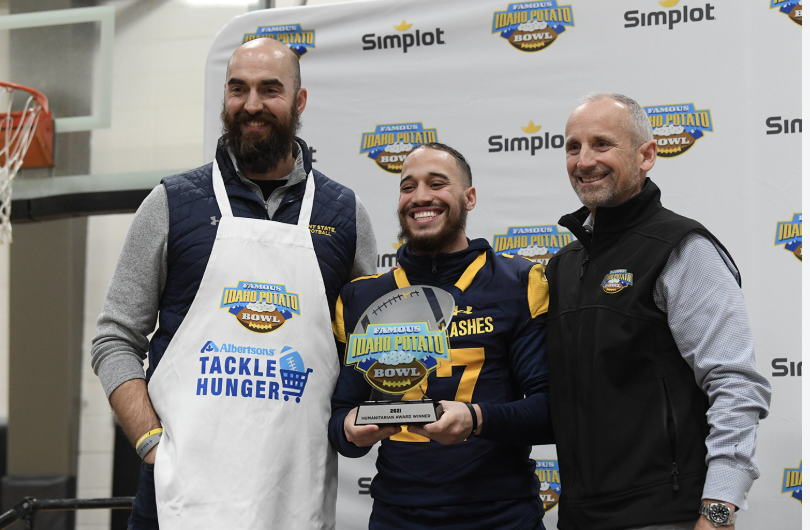 Pete Thamel tweet media