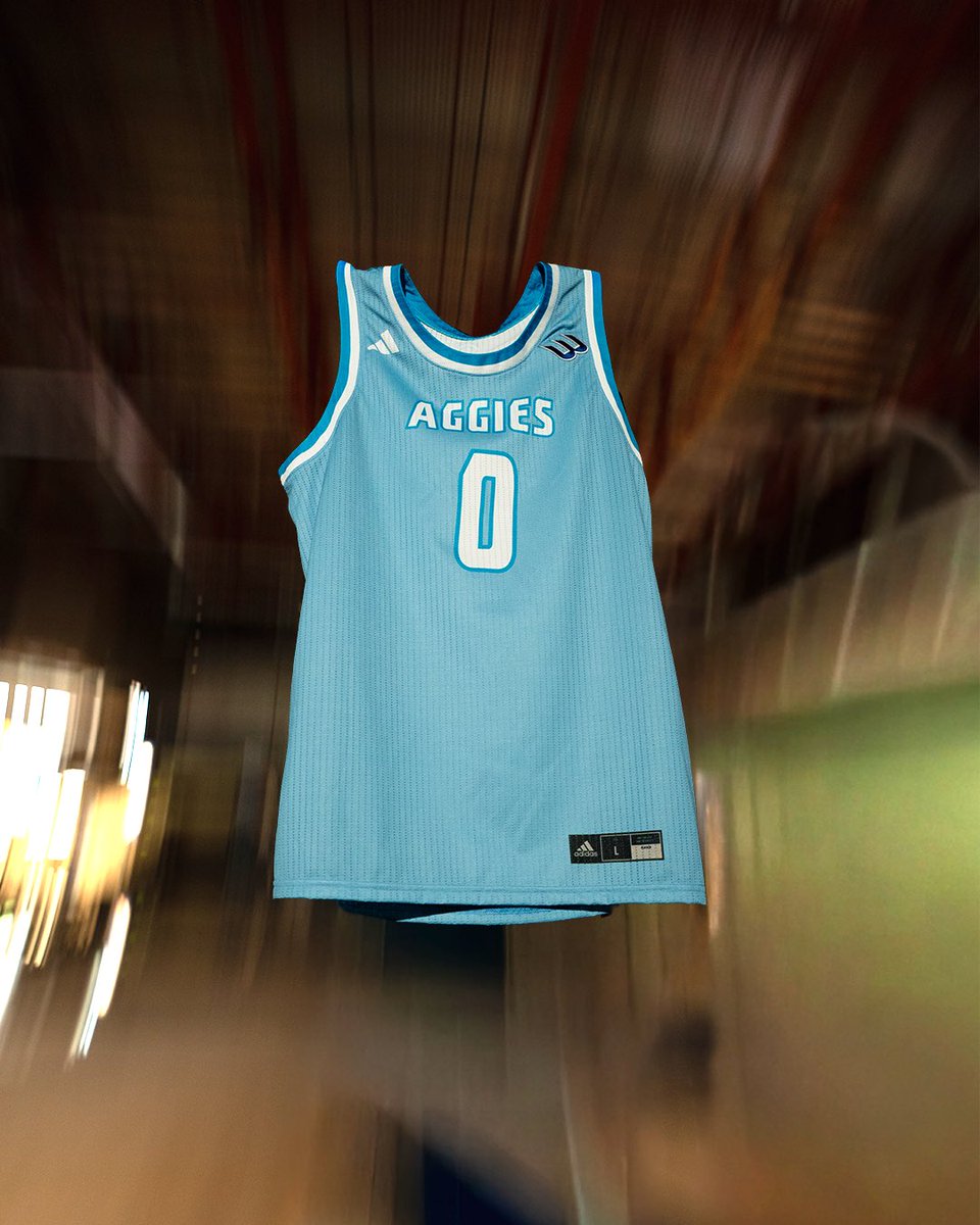 ucdavismbb's tweet photo. New Year. New Color. Same Aggie Pride.

Bold Aqua makes its debut on the hardwood as we unveil our Lake Tahoe jerseys in partnership with @UCDavisTahoe during the @BigWestSports home opener vs. CSUN at 2 PM on New Year’s Day!

#GoAgs https://t.co/hV7UTCj5Sm