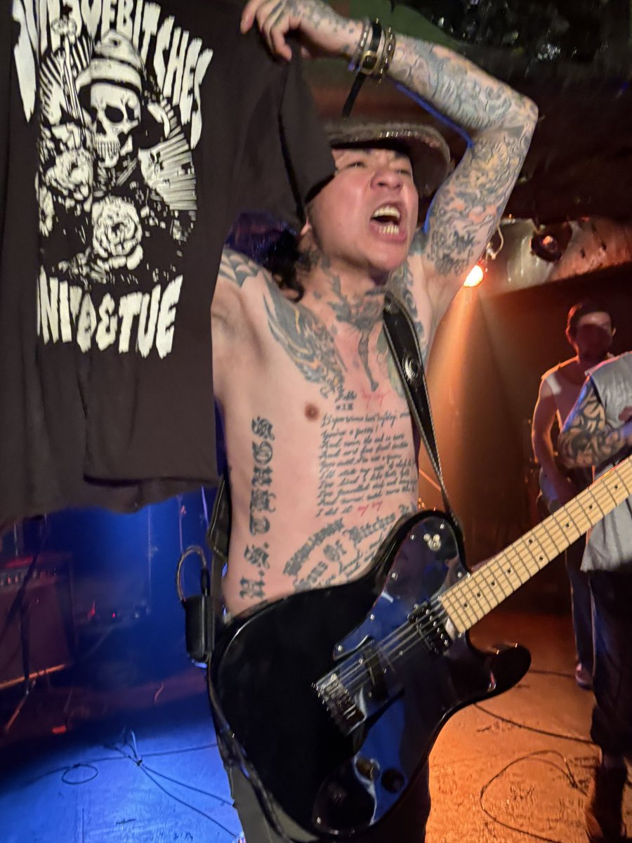 nobu3186's tweet image. 2025.12.30 初台WALL
#MOTOAKI
#SOBUT