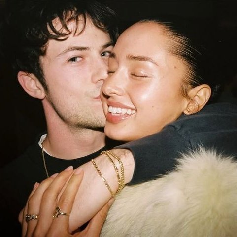 floradork's tweet photo. Nine months with my soulmate. 🩷 https://t.co/1sYOCtsrZg