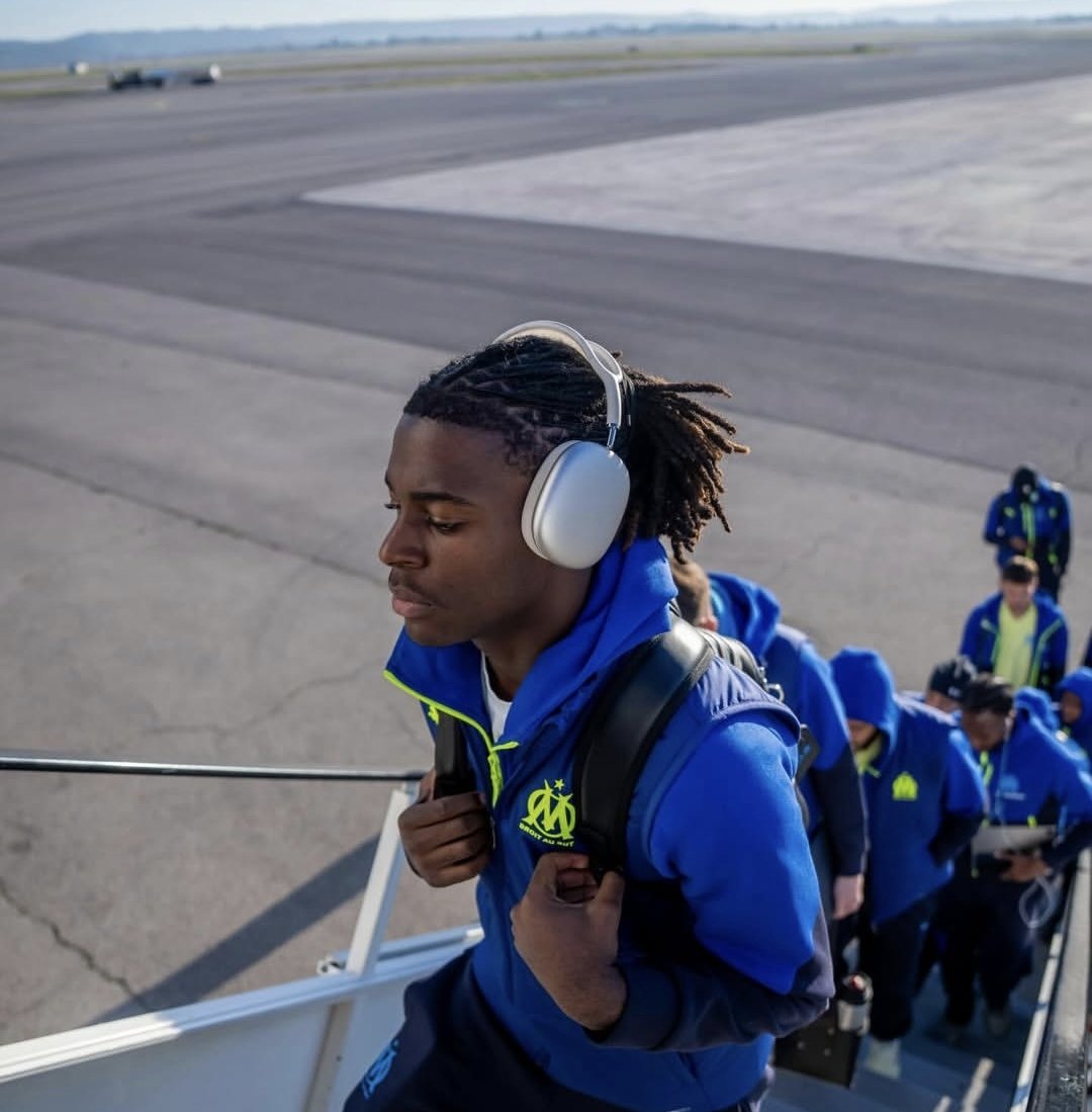 Santi_J_FM's tweet image. 🚨🔵⚪️🇸🇳🇫🇷#Ligue1 |

❗️Comme révélé en exclusivité sur @footmercato, l'OM pourrait ceder Robinho Vaz - Darryl Bakola en janvier.

💰 L'attaquant franco-sénégalais est valorisé entre 25 et 30M€ par l'OM. Quant à Bakola, il est estimé à 15/20M€.

Avec @sebnonda