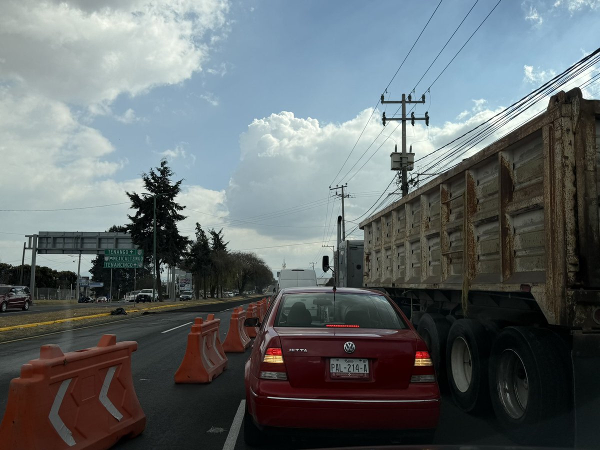rockamacho's tweet photo. Ni se te ocurra ir para la Toluca-Tenango, traen un desmadrito los de @jcedomex bien chulo. https://t.co/FpT5krhIOU