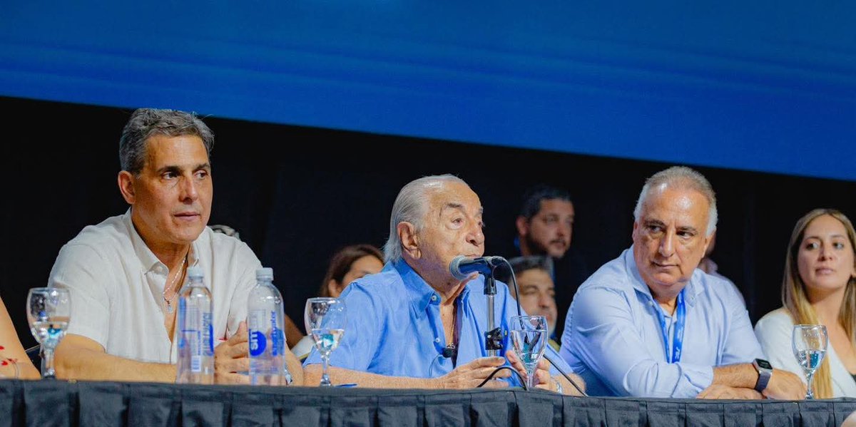 BuffonePablo's tweet image. ASAMBLEA GENERAL ORDINARIA DE AFILIADAS Y AFILIADOS @cocorojas83 @Arturogordill0 @gabyfranch77 @Pompeya63 @VaneRamos1402 @emanuelpeddrozo @lalyferchiuzz @carniza25 @DanielOveja @SebaPonce91 @CarlosPerezSEC