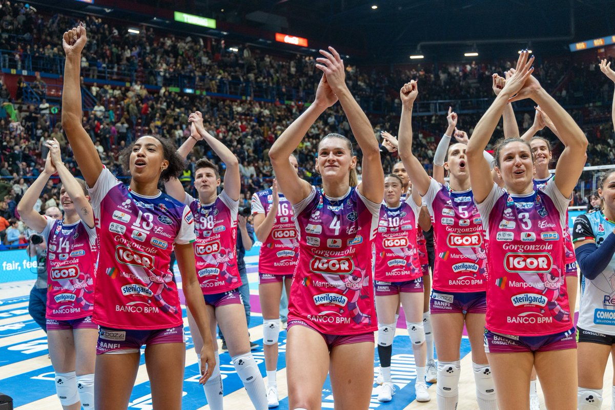 🤯3 gün önce Conegliano'yu yenen Milano İtalya Kupası'na çeyrek finalde veda etti

      NOVARA  3-1  MİLANO

#CoppaItalia