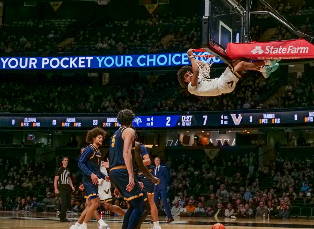 Exclusive Access tweet media