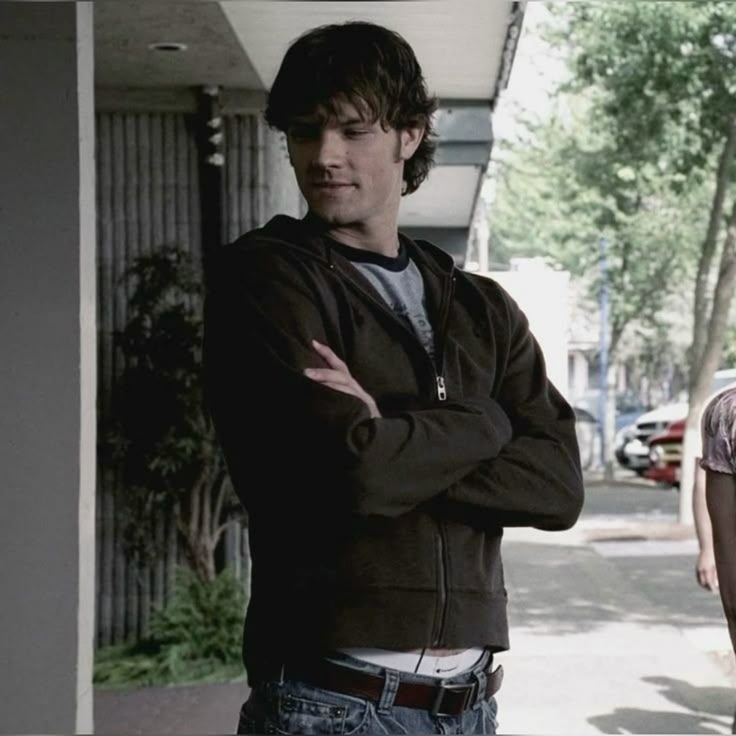antlerqveen's tweet photo. I mourn early-seasons Sam's style every day and I'm not even kidding https://t.co/PrzTId3UoF