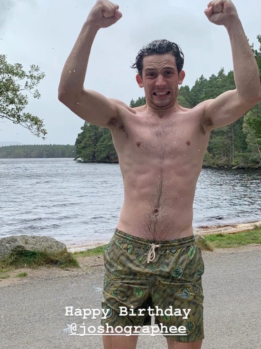 mikefaist's tweet photo. everybody wants you baby
you should insure that waist https://t.co/SayQD8y8ya