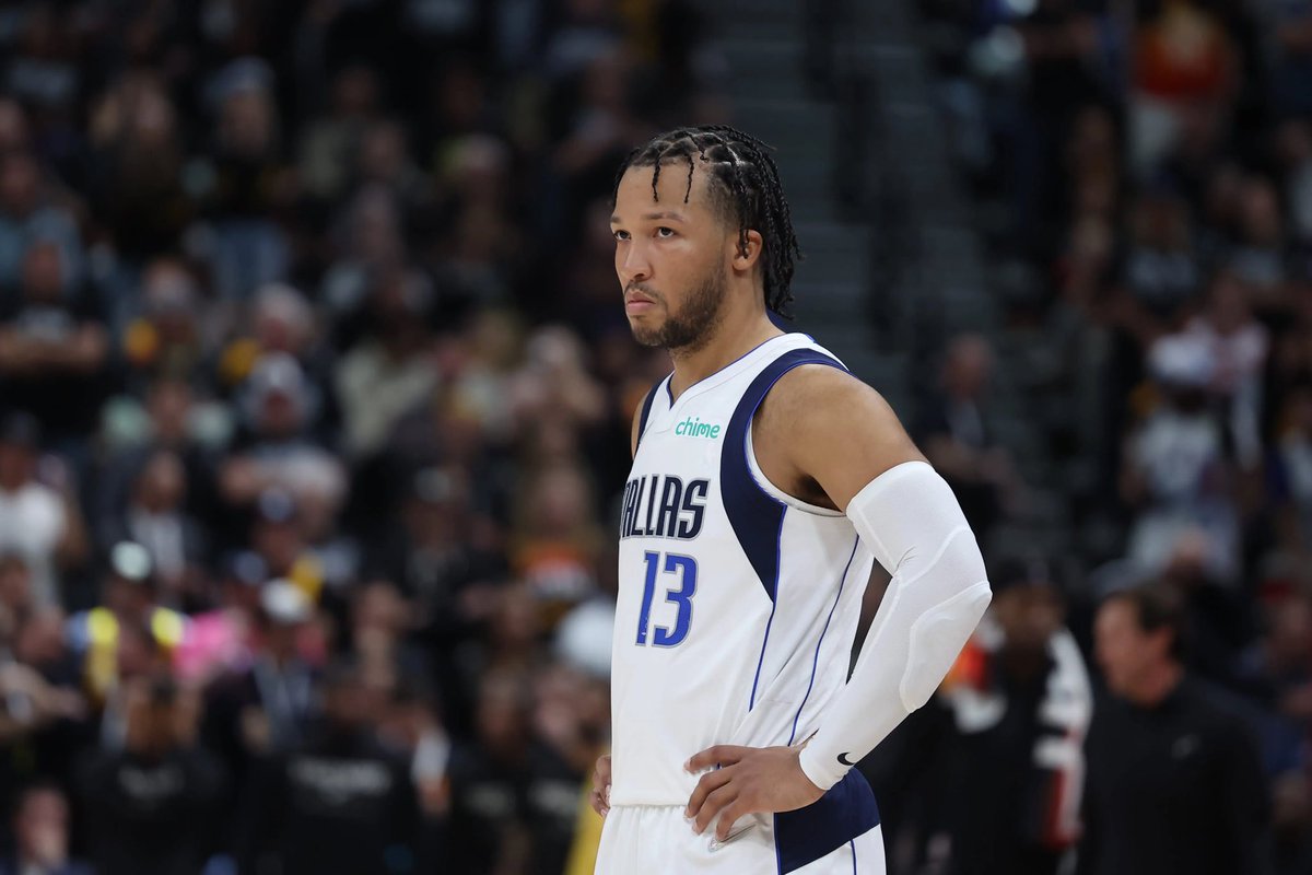 We’ve seen this before, please match whatever contract Collin gets in July, need him to stay in Phoenix. <a href="/Mishbia15/">Mat Ishbia</a>