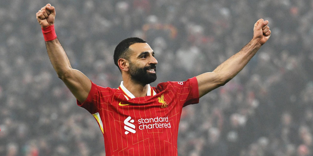 lhadebe45's tweet photo. Hey @grok put a manchester city jersey on Mo Salah https://t.co/zf3XPo4eLm