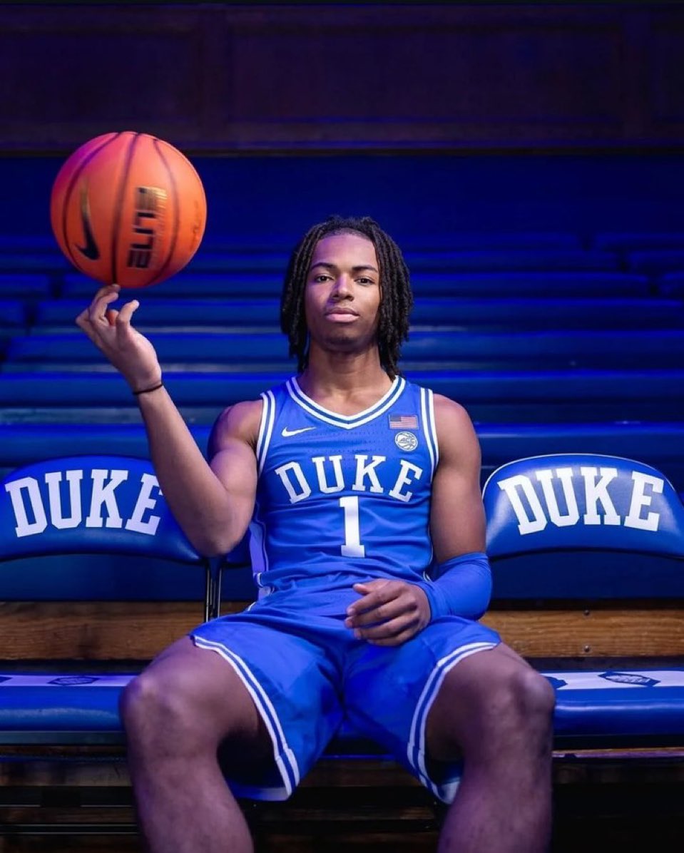 5 Star Point Guard Deron Rippey Jr. has commited to Duke ‼️

Duke has landed the talented Point Guard!!